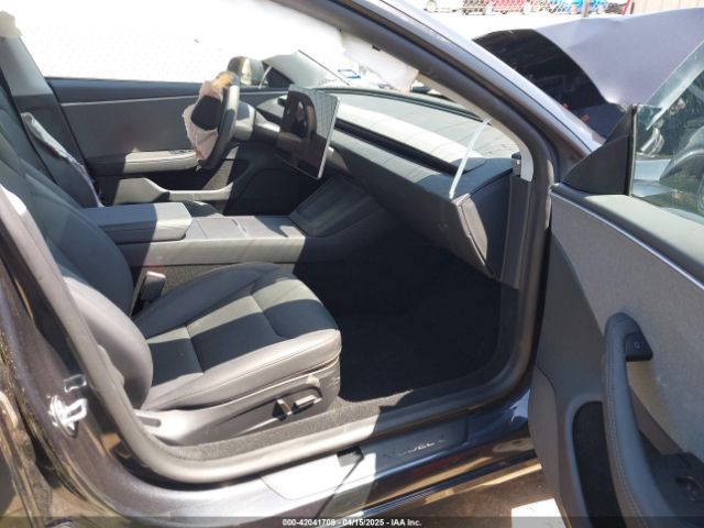 2025 TESLA MODEL 3 5YJ3E1EA6SF939292 Photo 7