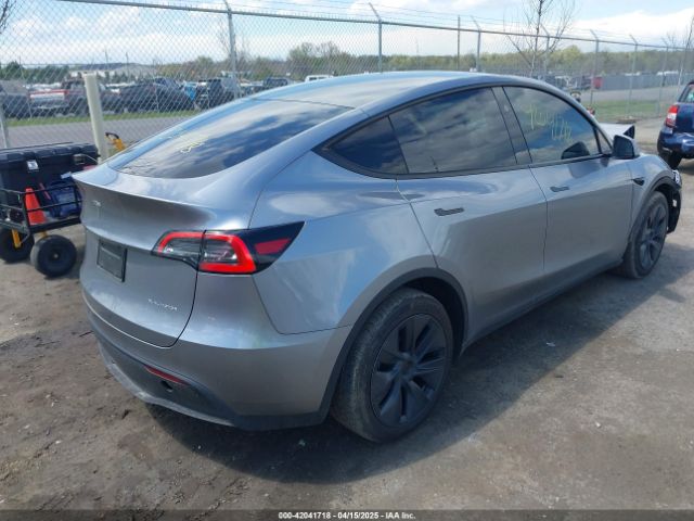 7SAYGDEE4SA341299 Tesla Model Y Long Range Dual Motor All-wheel Drive