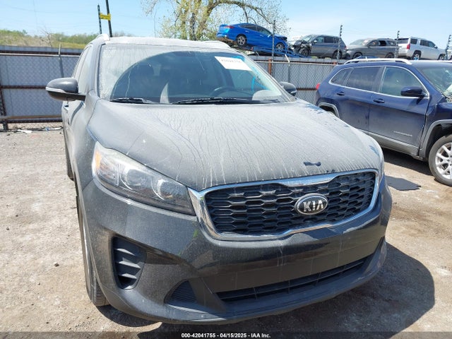 5XYPGDA32KG437294 KIA Sorento 2.4l Lx