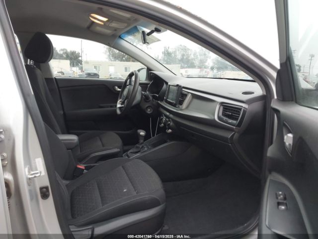 3KPA24AB2KE164642 KIA RIO S