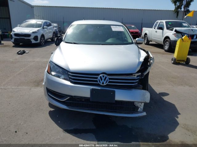 1VWAT7A31FC022428 Volkswagen Passat 1.8t Wolfsburg Edition