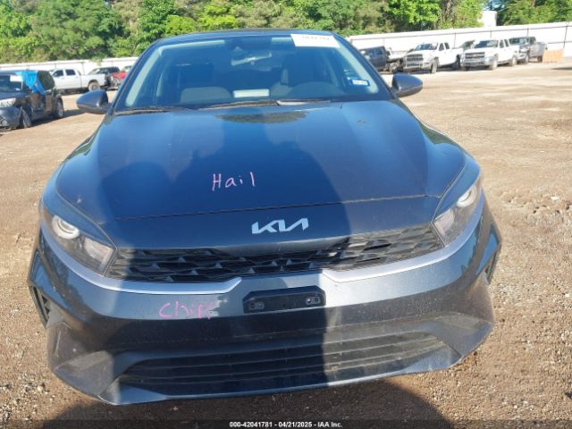 3KPF24AD0NE471920 KIA Forte Lxs