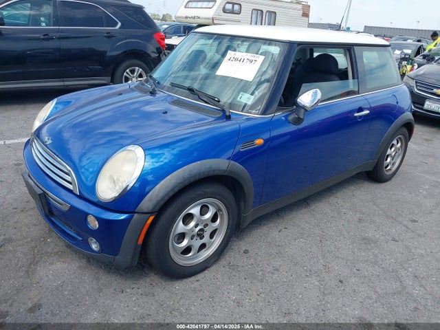 2005 MINI COOPER WMWRC33585TJ69273 Photo 1