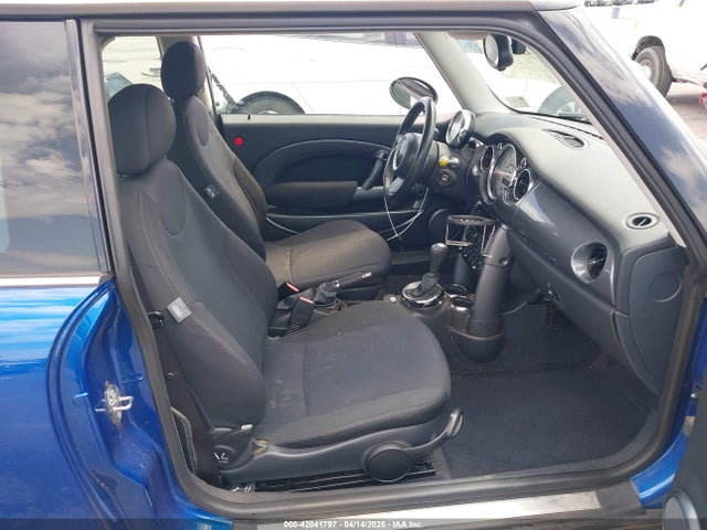 2005 MINI COOPER WMWRC33585TJ69273 Photo 4