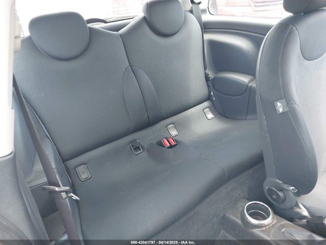 2005 MINI COOPER WMWRC33585TJ69273 Photo 7