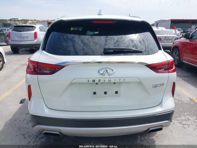 Infiniti 2019 2019 3PCAJ5M14KF104397 Image 17