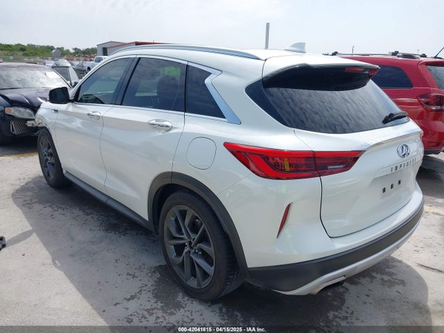 Infiniti 2019 2019 3PCAJ5M14KF104397 Image 3