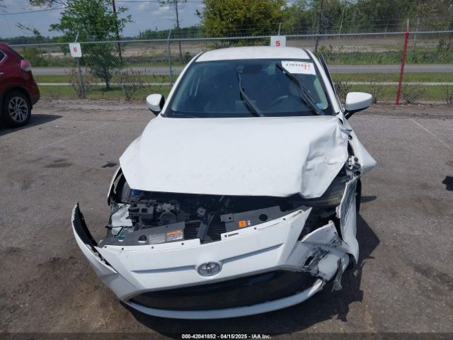 3MYDLBYV3JY325173 Toyota YARIS IA