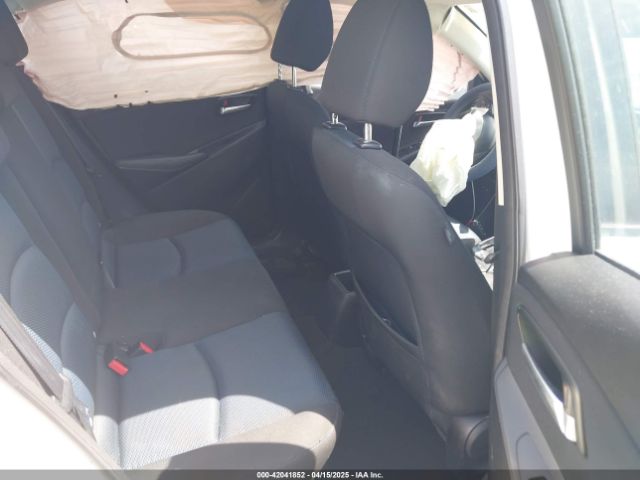 3MYDLBYV3JY325173 Toyota YARIS IA