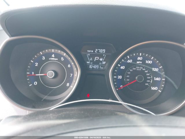 5NPDH4AE8FH580153 Hyundai ELANTRA SE