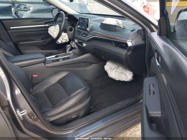 1N4BL4EV4KC253275 Nissan Altima 2.5 Sl