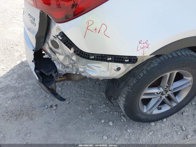 5XYZTDLB8HG465425 Hyundai Santa Fe Sport 2.4l