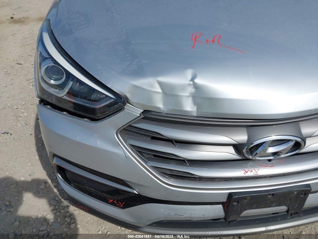 5XYZTDLB8HG465425 Hyundai Santa Fe Sport 2.4l