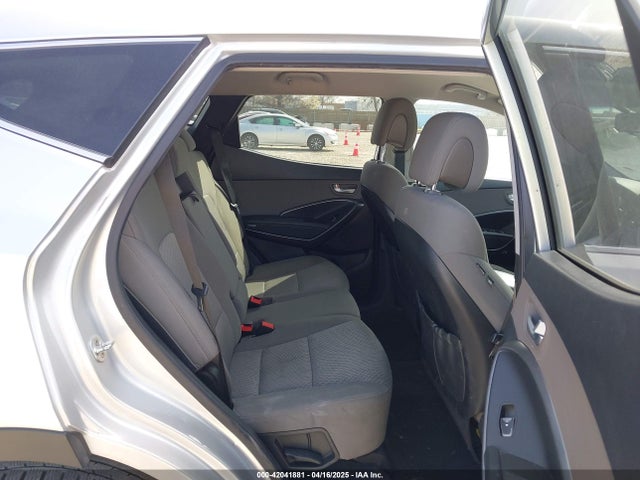 5XYZTDLB8HG465425 Hyundai Santa Fe Sport 2.4l