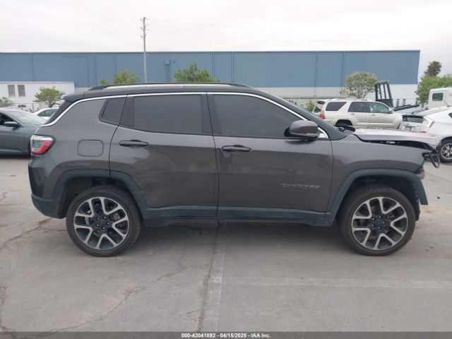 3C4NJDCB0JT264847 Jeep Compass Limited 4x4