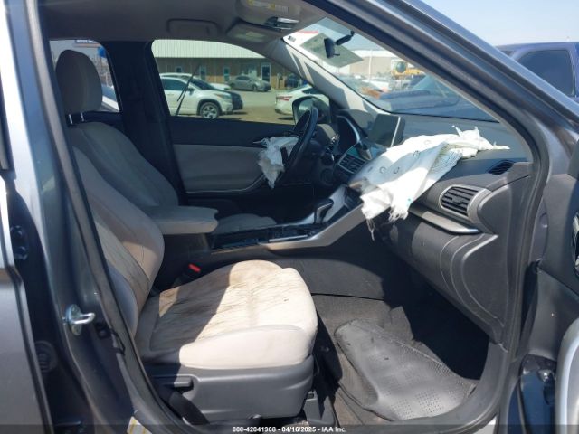 2018 MITSUBISHI ECLIPSE CROSS JA4AT5AA0JZ037573 Photo 4