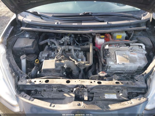 JTDKDTB31G1125003 Toyota Prius C Two
