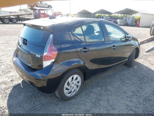 JTDKDTB31G1125003 Toyota Prius C Two