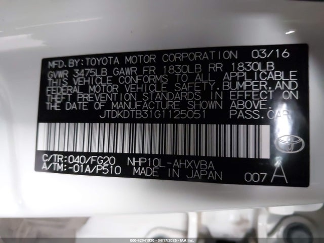 JTDKDTB31G1125051 Toyota Prius C Two