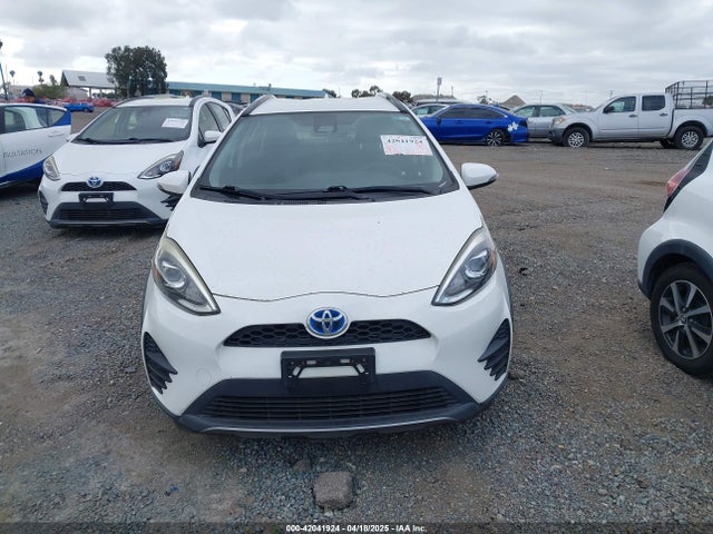 JTDKDTB35J1599608 Toyota Prius C Two