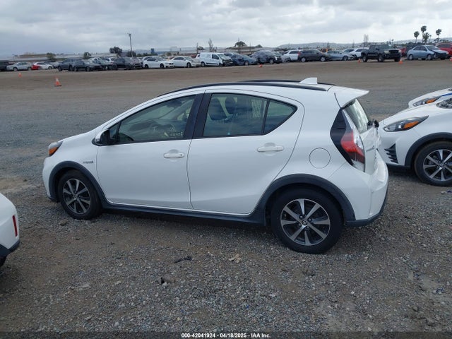 JTDKDTB35J1599608 Toyota Prius C Two