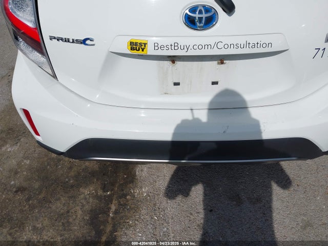 JTDKDTB35J1599544 Toyota Prius C Two