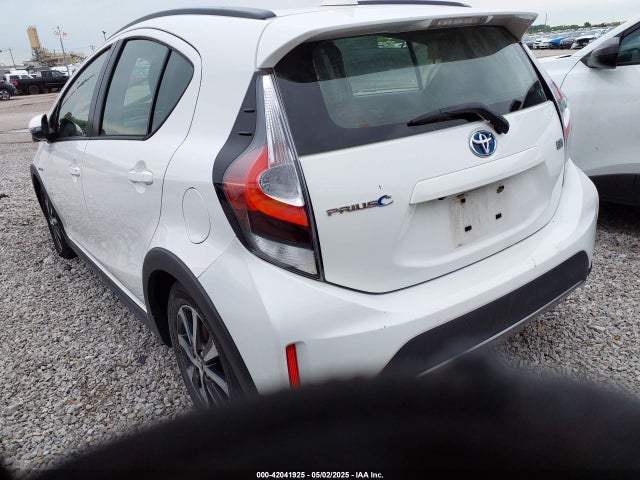 JTDKDTB35J1599544 Toyota Prius C Two