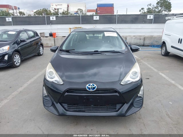 JTDKDTB32G1121493 Toyota Prius C Two