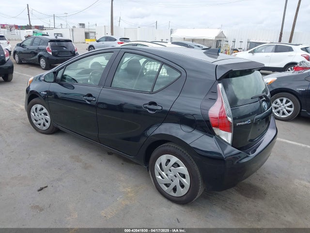 JTDKDTB32G1121493 Toyota Prius C Two