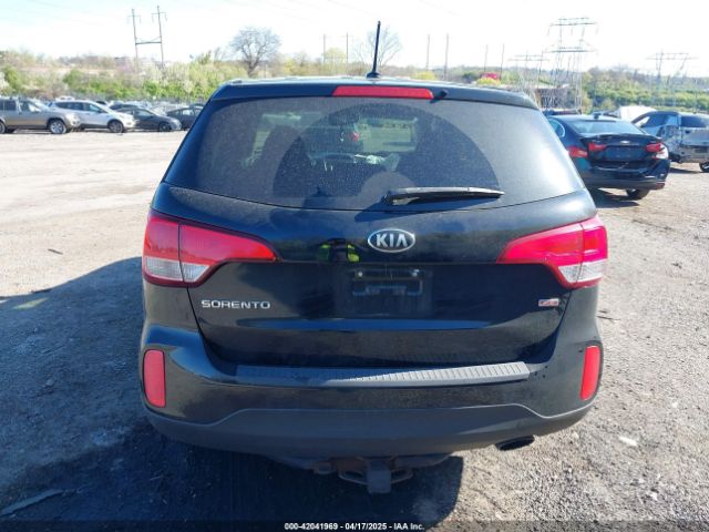 5XYKTCA63FG614211 KIA SORENTO LX