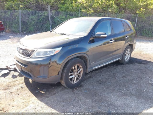 5XYKTCA63FG614211 KIA SORENTO LX