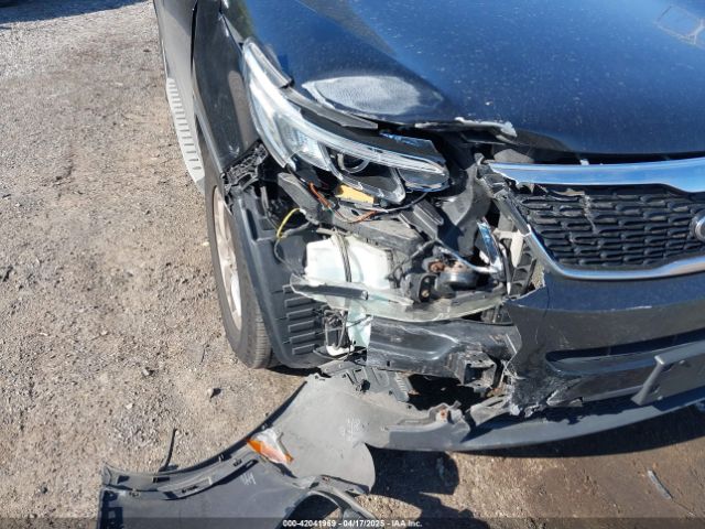 5XYKTCA63FG614211 KIA SORENTO LX