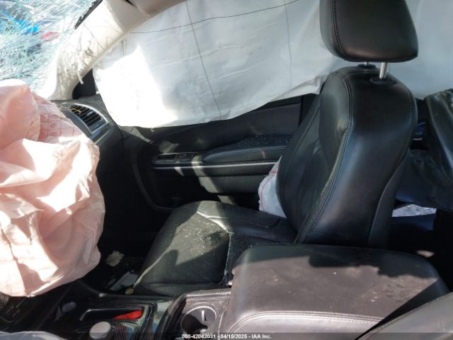 2019 CHRYSLER 300 2C3CCAAG9KH593494 Photo 4