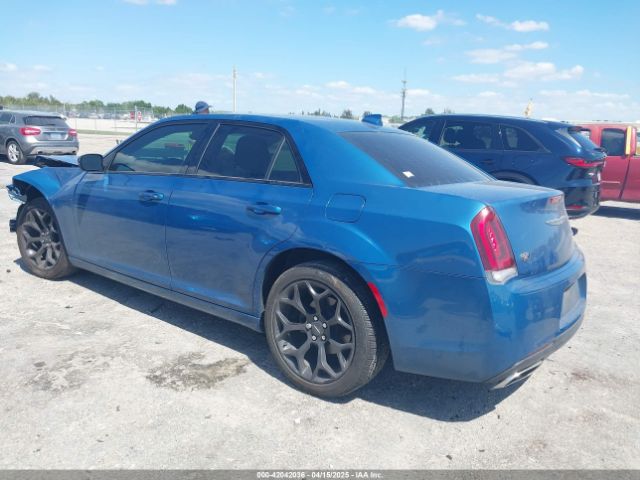 2020 CHRYSLER 300 2C3CCAAG3LH137489 Photo 2