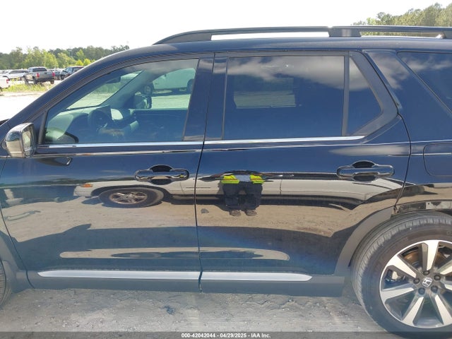 Honda Pilot Touring 2025 5FNYG2H77SB007947 Image 15