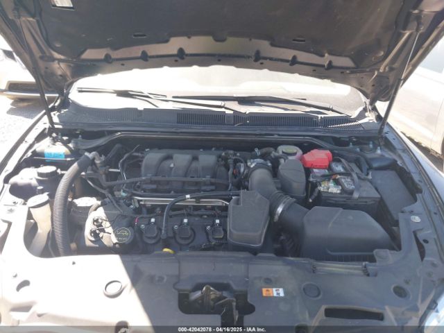 1FAHP2D8XHG116437 Ford TAURUS SE