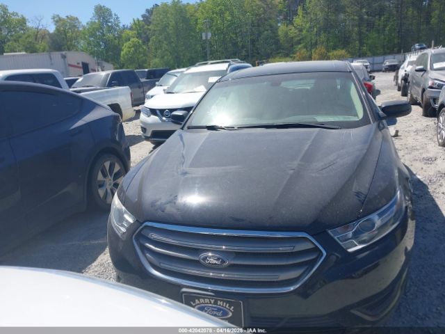 1FAHP2D8XHG116437 Ford TAURUS SE
