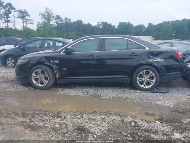 1FAHP2D8XHG116437 Ford TAURUS SE