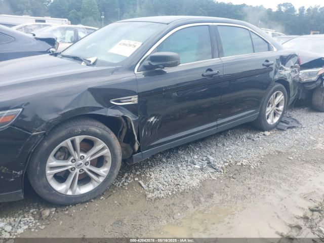 1FAHP2D8XHG116437 Ford TAURUS SE
