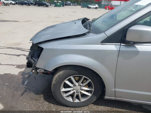 2C4RDGCG2KR775504 Dodge Grand Caravan Sxt