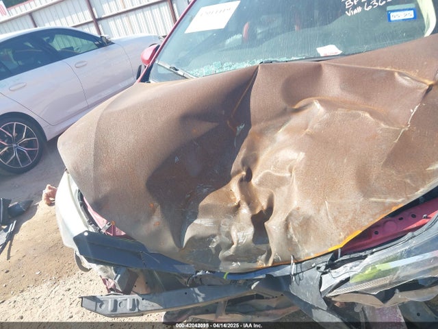 Toyota COROLLA LE 2018 5YFBURHE0JP776363 Image 10