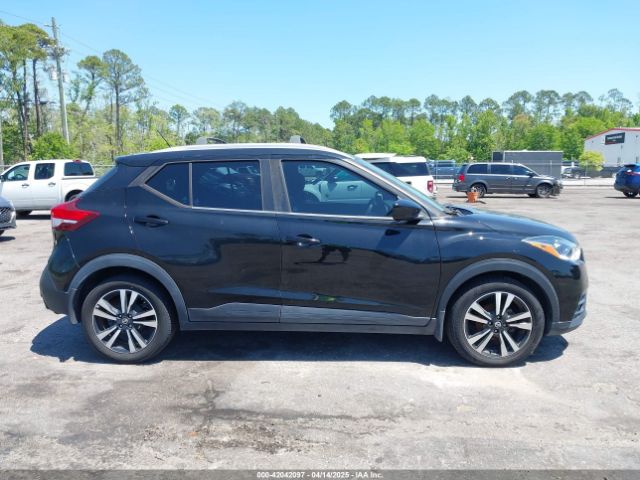 3N1CP5CU6JL533630 Nissan KICKS SV