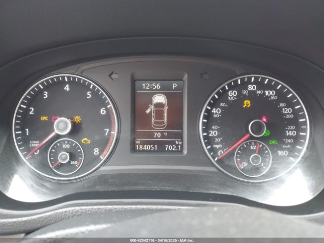 1VWBT7A3XFC026997 Volkswagen Passat 1.8t Se