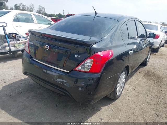 3N1CN7AP2HL864326 Nissan 2017