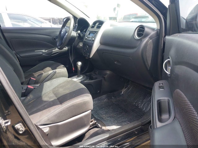 3N1CN7AP2HL864326 Nissan 2017
