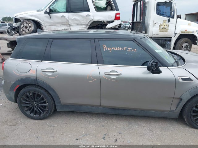 Mini Clubman Cooper 2017 WMWLN5C58H2E32709 Image 13