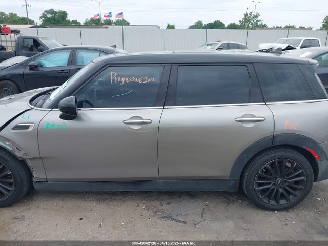 Mini Clubman Cooper 2017 WMWLN5C58H2E32709 Image 14