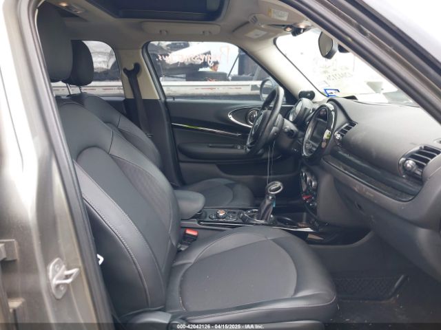2017 MINI CLUBMAN WMWLN5C58H2E32709 Photo 4
