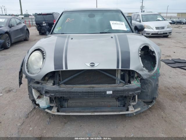 2017 MINI CLUBMAN WMWLN5C58H2E32709 Photo 5