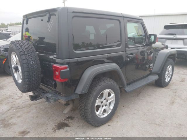 1C4GJXAN1JW255415 Jeep Wrangler Sport S 4x4
